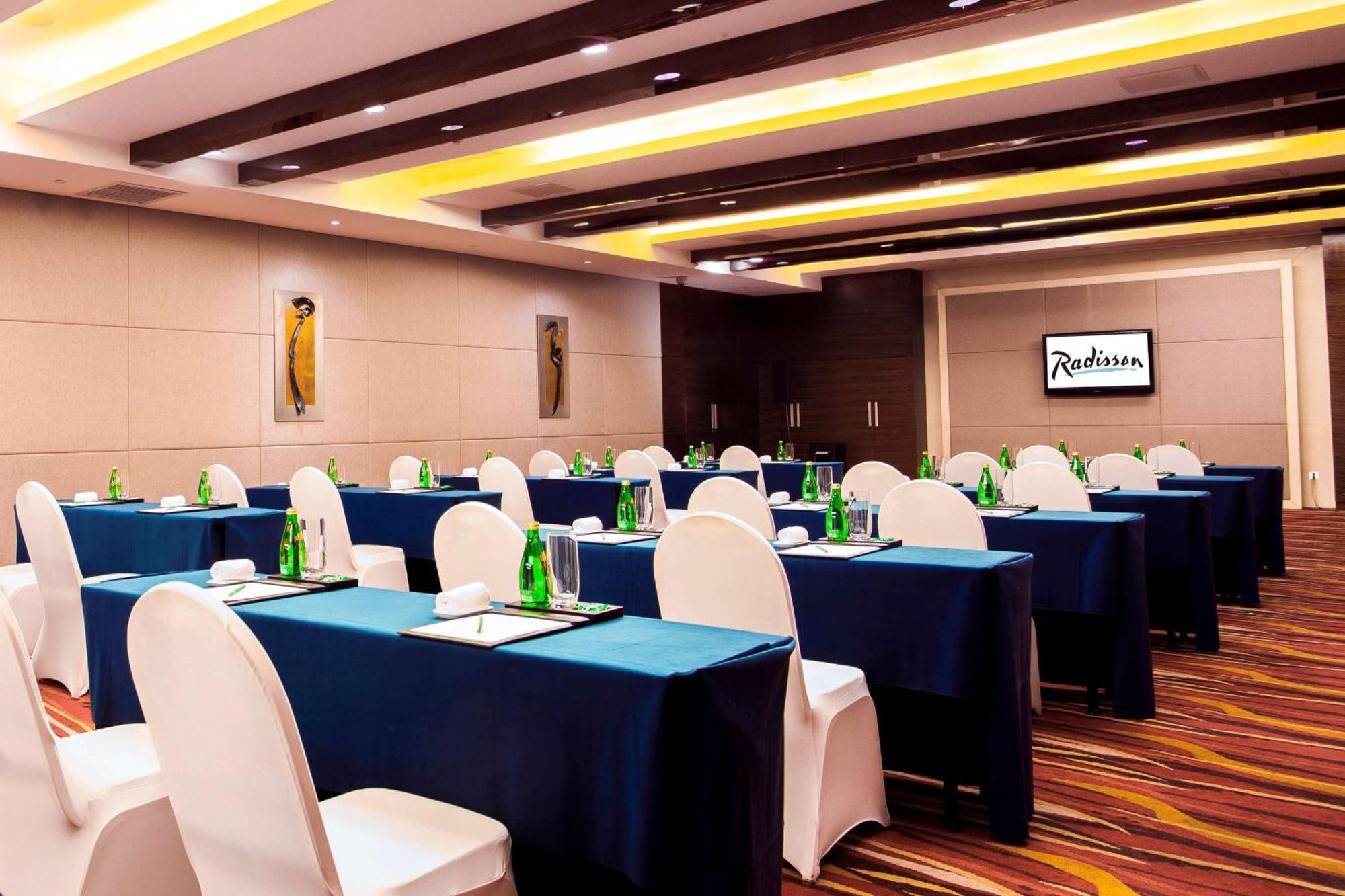 Radisson Hotel Tianjin Aqua City Екстер'єр фото